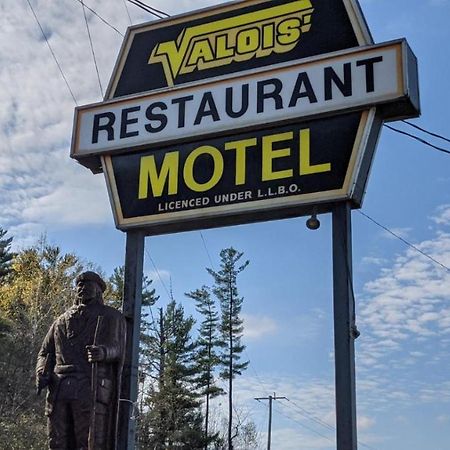 Valois Motel & Restaurant Mattawa Екстер'єр фото